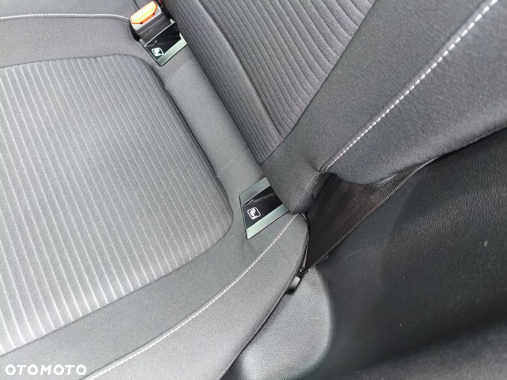 Ford Focus 1.0 EcoBoost SYNC Edition ASS PowerShift - 13