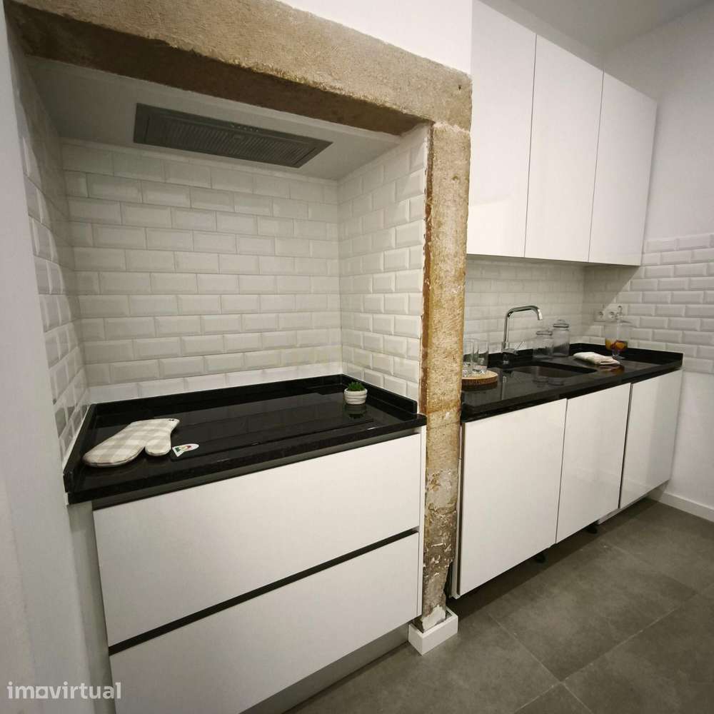 Moderno T3 com Vista na Penha de França, apartamento decorado -Lisboa - Grande imagem: 3/13