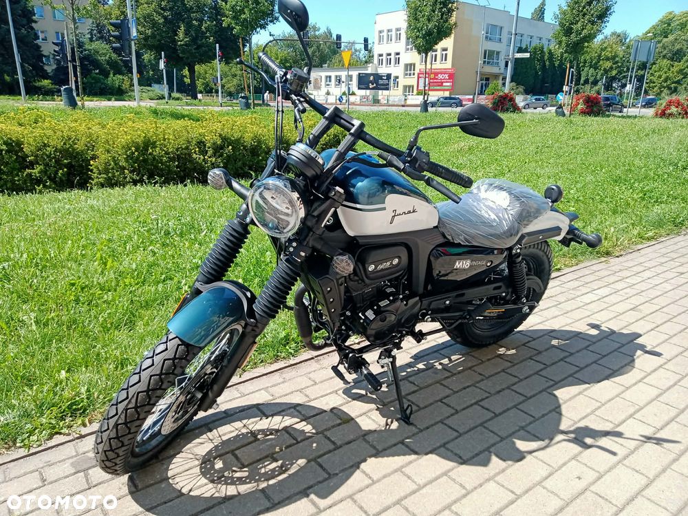 Junak M18 - 2