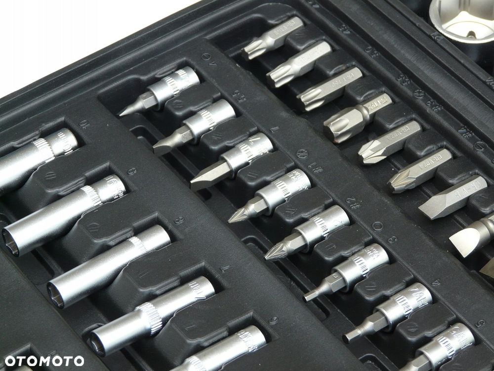 ZESTAW KLUCZY NASADOWYCH KLUCZE NASADOWE 108 YATO TORX KOMPLET 40 SZTUK - 10