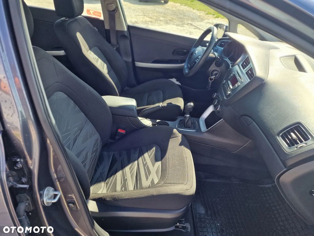 Kia Ceed 1.4 CRDi L - 27