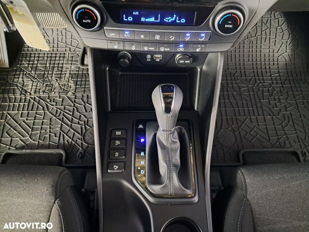 Hyundai Tucson - 14