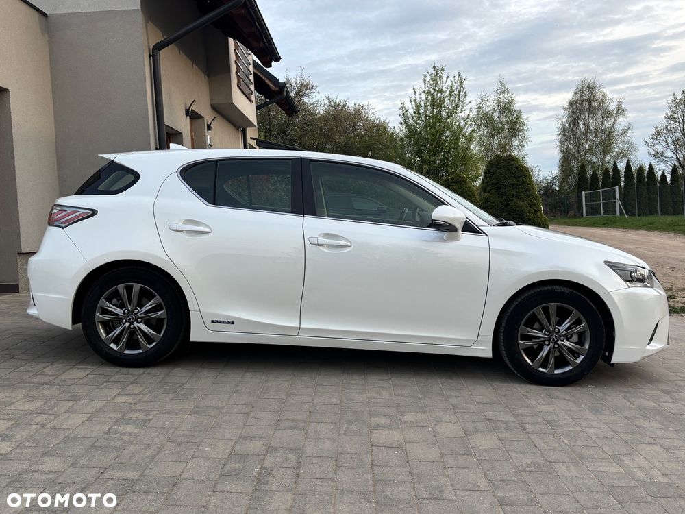 Lexus CT Dynamic Line - 11