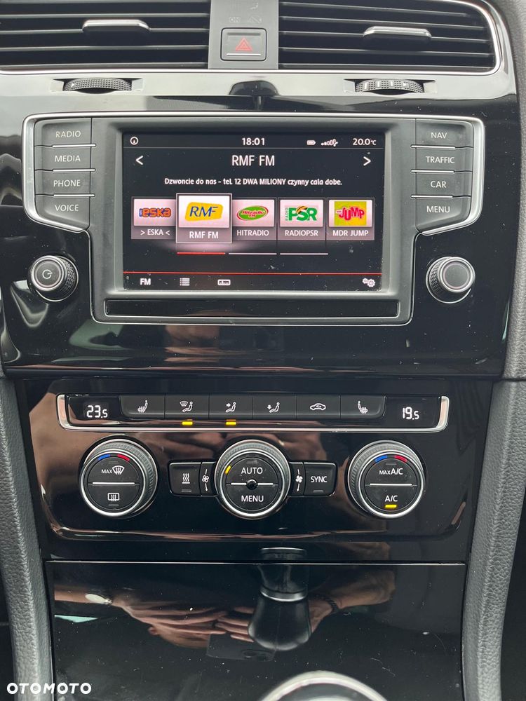 Volkswagen Golf 1.6 TDI BlueMotion Technology Allstar - 33