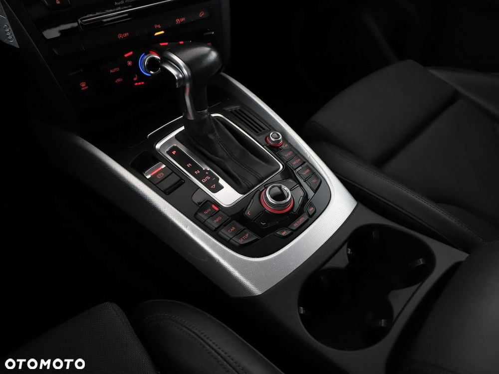 Audi Q5 2.0 TDI Quattro S tronic - 27