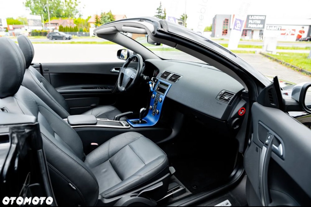 Volvo C70 2.4i Summum - 26