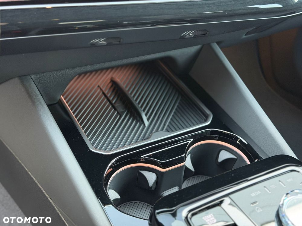 BMW Seria 5 - 13
