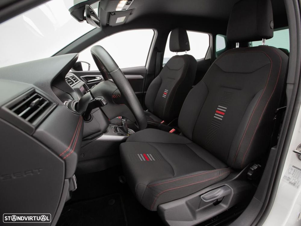 SEAT Arona 1.0 TSI FR - 8