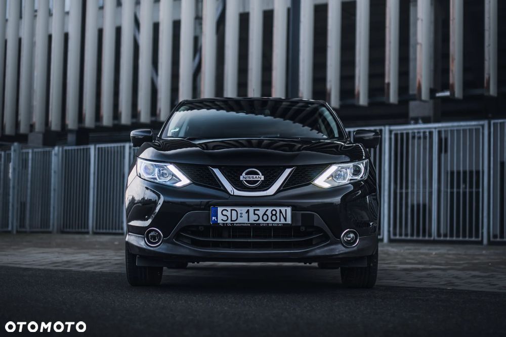 Nissan Qashqai 1.6 DIG-T 360 - 2