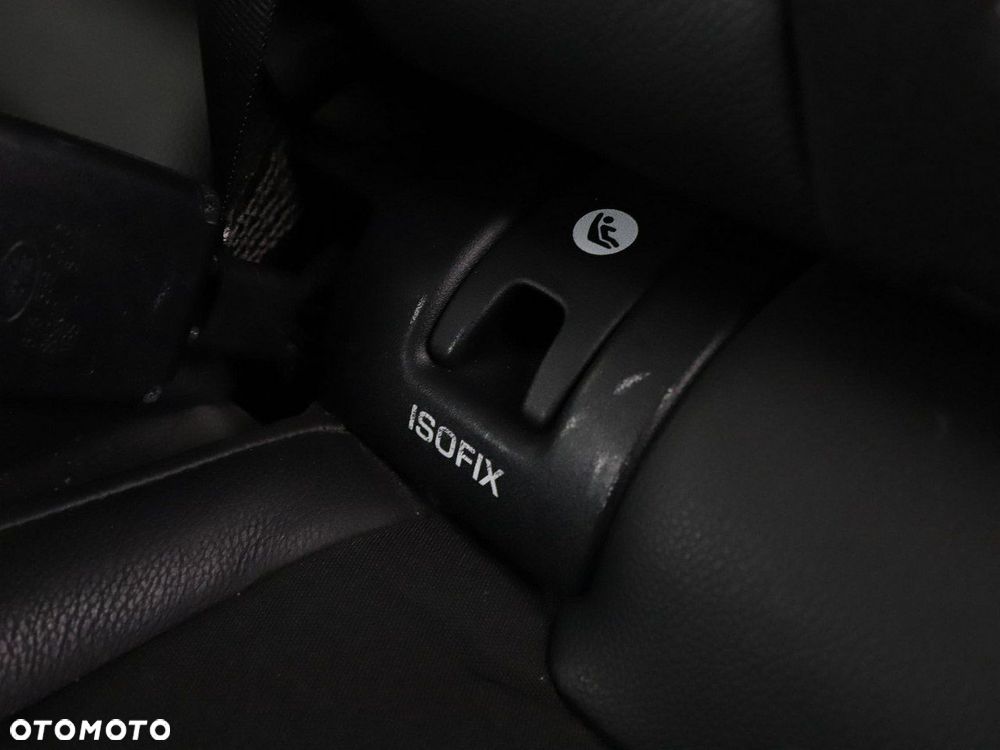 Land Rover Discovery Sport 2.0 TD4 Pure - 35