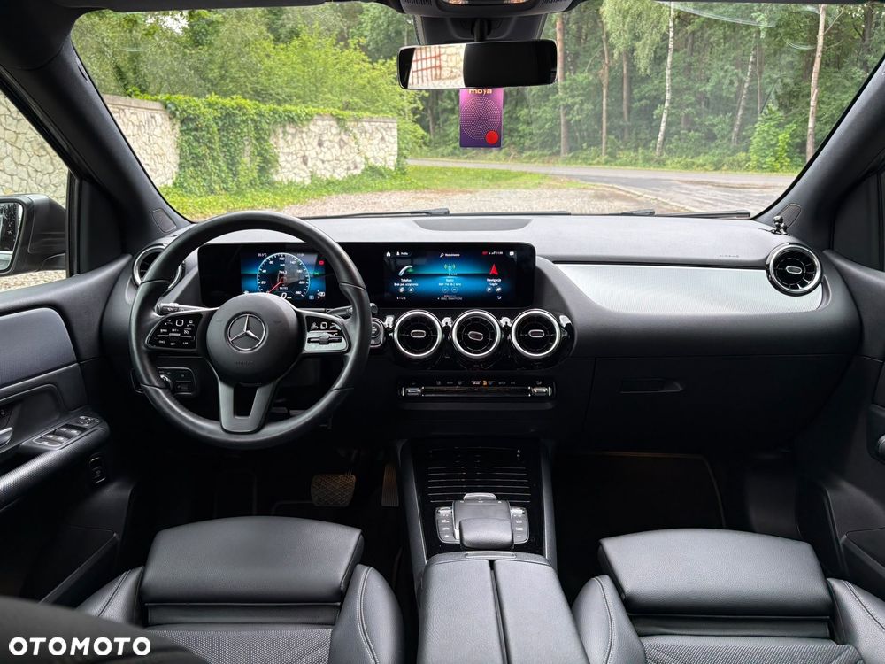 Mercedes-Benz Klasa B 180 d 8G-DCT - 8