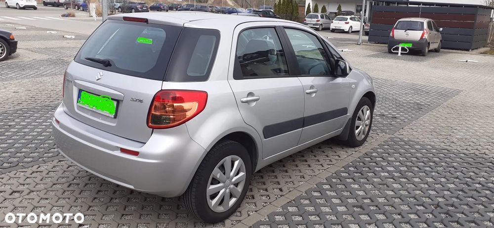 Suzuki SX4 1.5 Comfort - 7