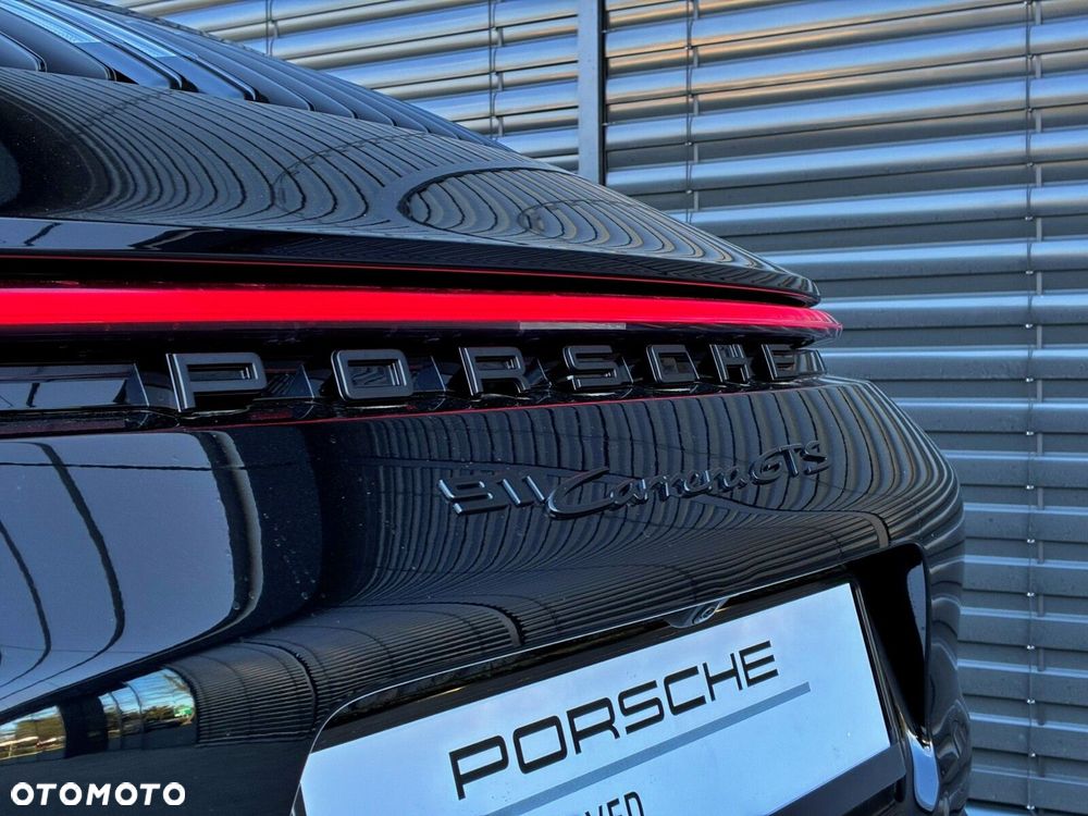 Porsche 911 Carrera GTS - 14
