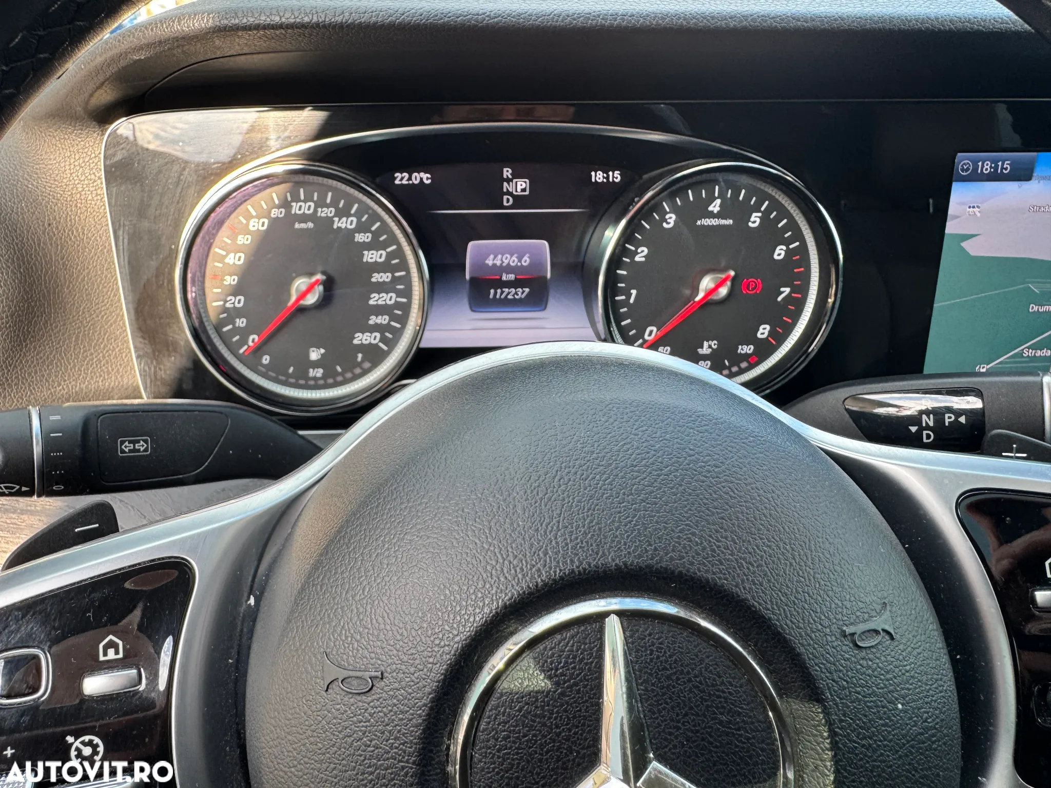 Mercedes-Benz E 200 4MATIC Aut. - 6