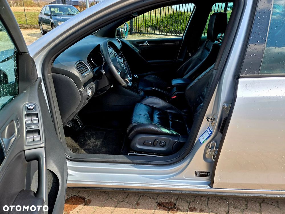 Volkswagen Golf 2.0 TDI DPF GTD - 13