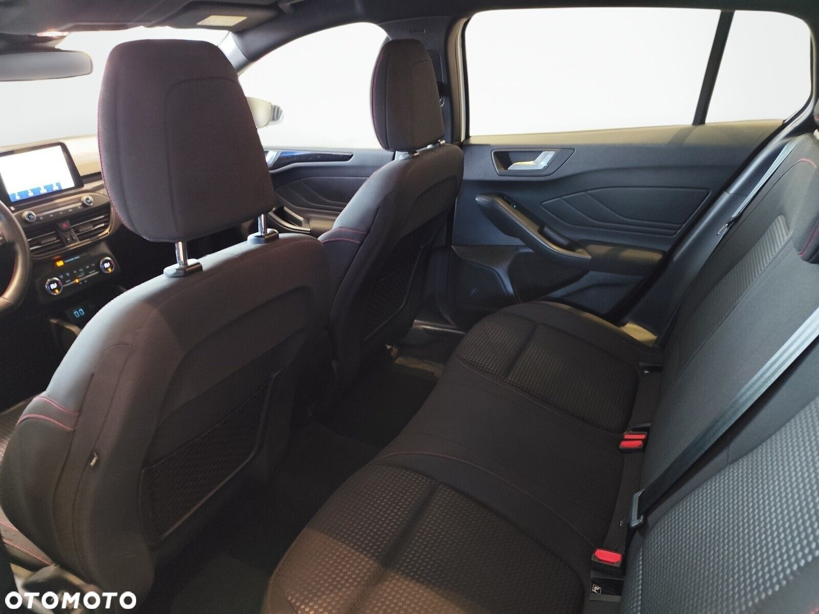 Ford Focus - 13