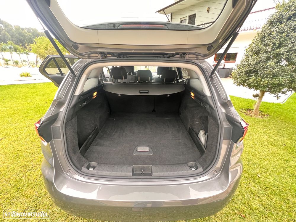 Fiat Tipo Station Wagon 1.3 M-Jet Lounge Tech J17 - 13