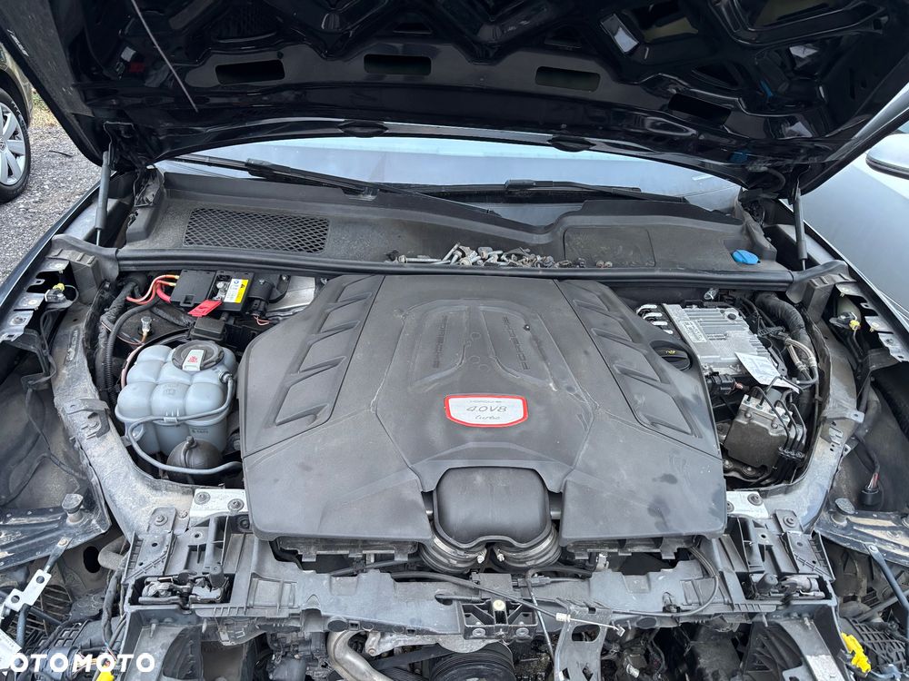 Porsche Cayenne Turbo Tiptronic S - 12