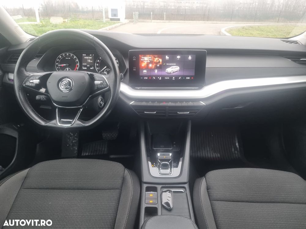 Skoda Octavia Combi Diesel 2.0 TDI DSG Ambition - 5