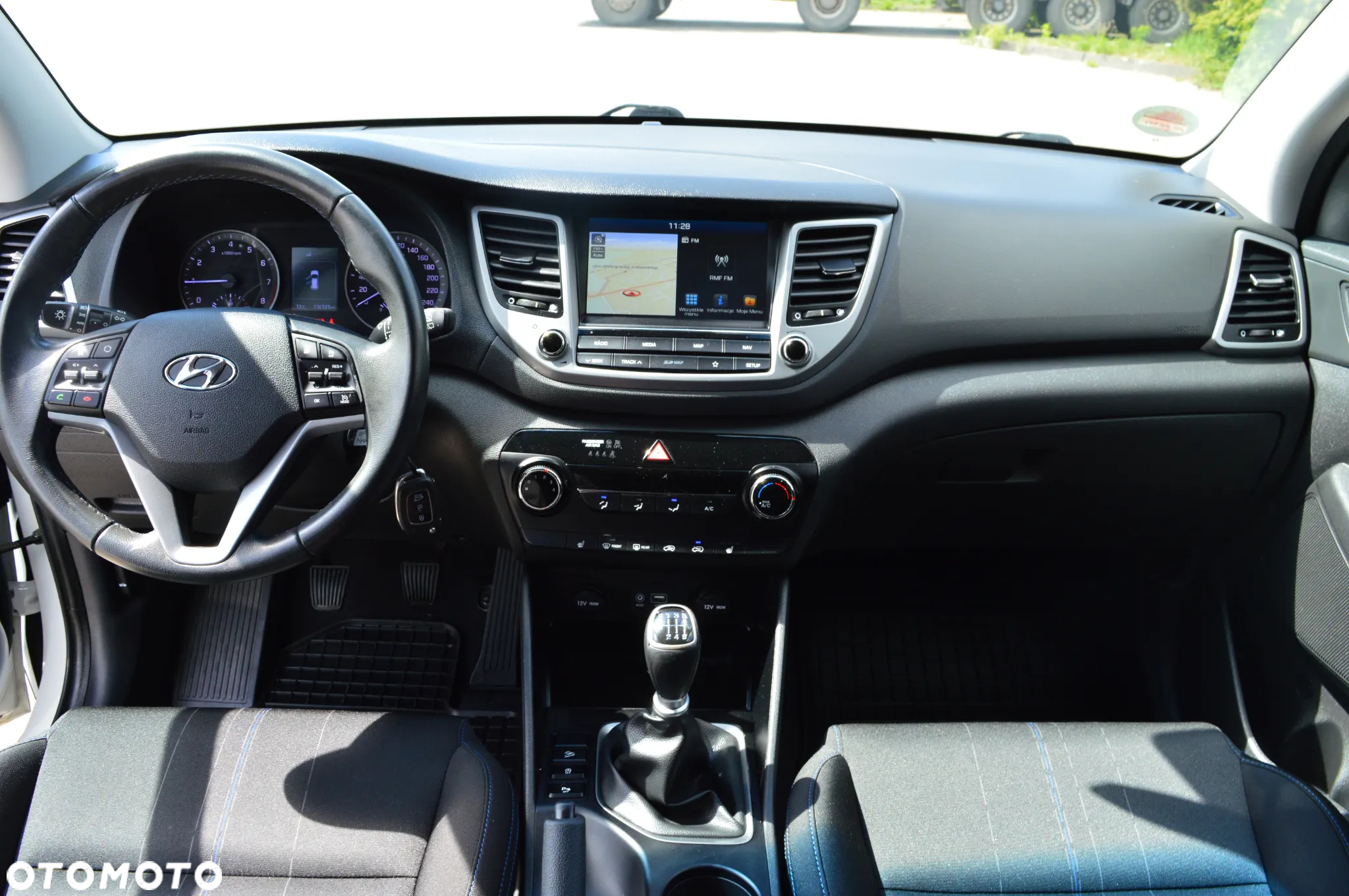 Hyundai Tucson 1.6 GDi 2WD Pure - 14
