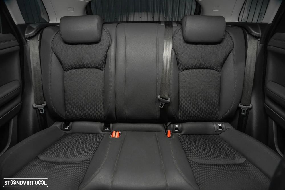 Land Rover Range Rover Evoque - 24