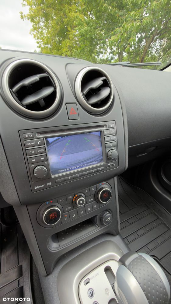 Nissan Qashqai+2 - 14