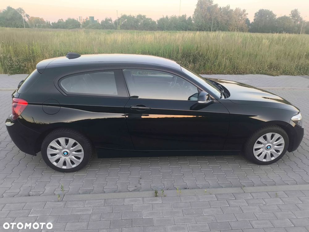BMW Seria 1 114i - 8