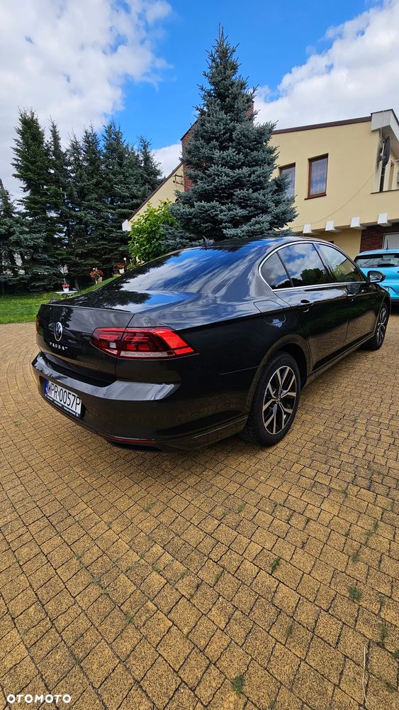 Volkswagen Passat 1.5 TSI EVO Business DSG - 9