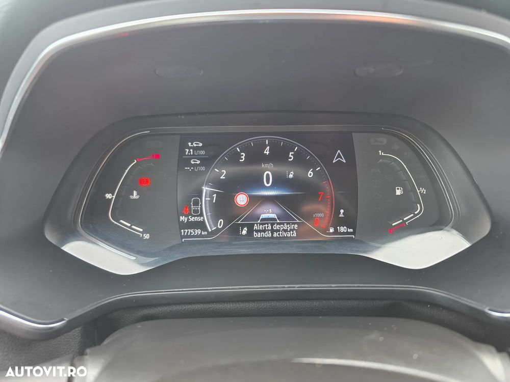Renault Captur TCe 100 BUSINESS EDITION - 23