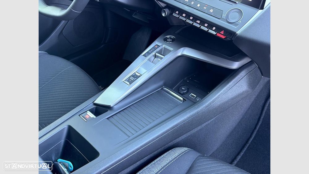 Peugeot 308 1.6 Hybrid Active e-EAT8 - 21