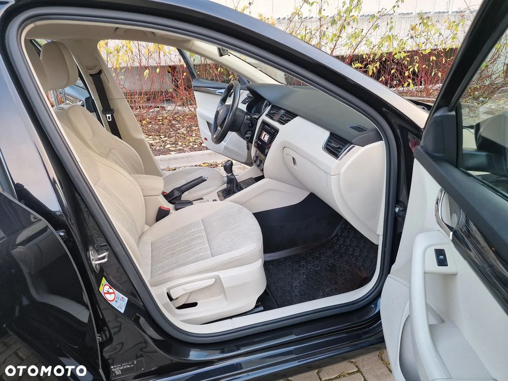 Skoda Octavia 1.6 TDI Style - 9