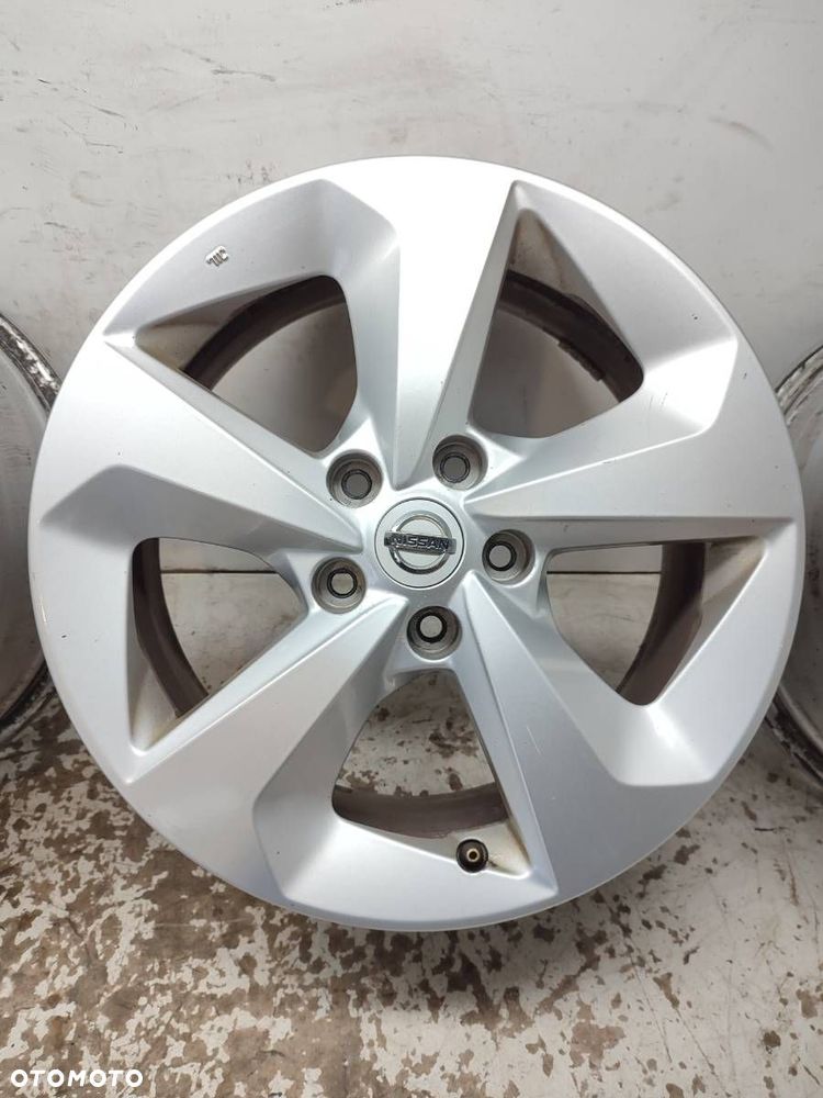 FELGI ALUMINIOWE KOMPLET 17 7J 5X114,3 66,1 40 - 1200.00 PLN - NISSAN QASHQAI II SUV (J11, J11_) - 6