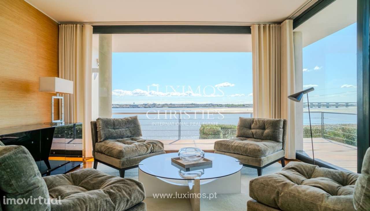 Moradia V4 com vistas da Ria de Aveiro à venda na Praia da Barra - Grande imagem: 2/45