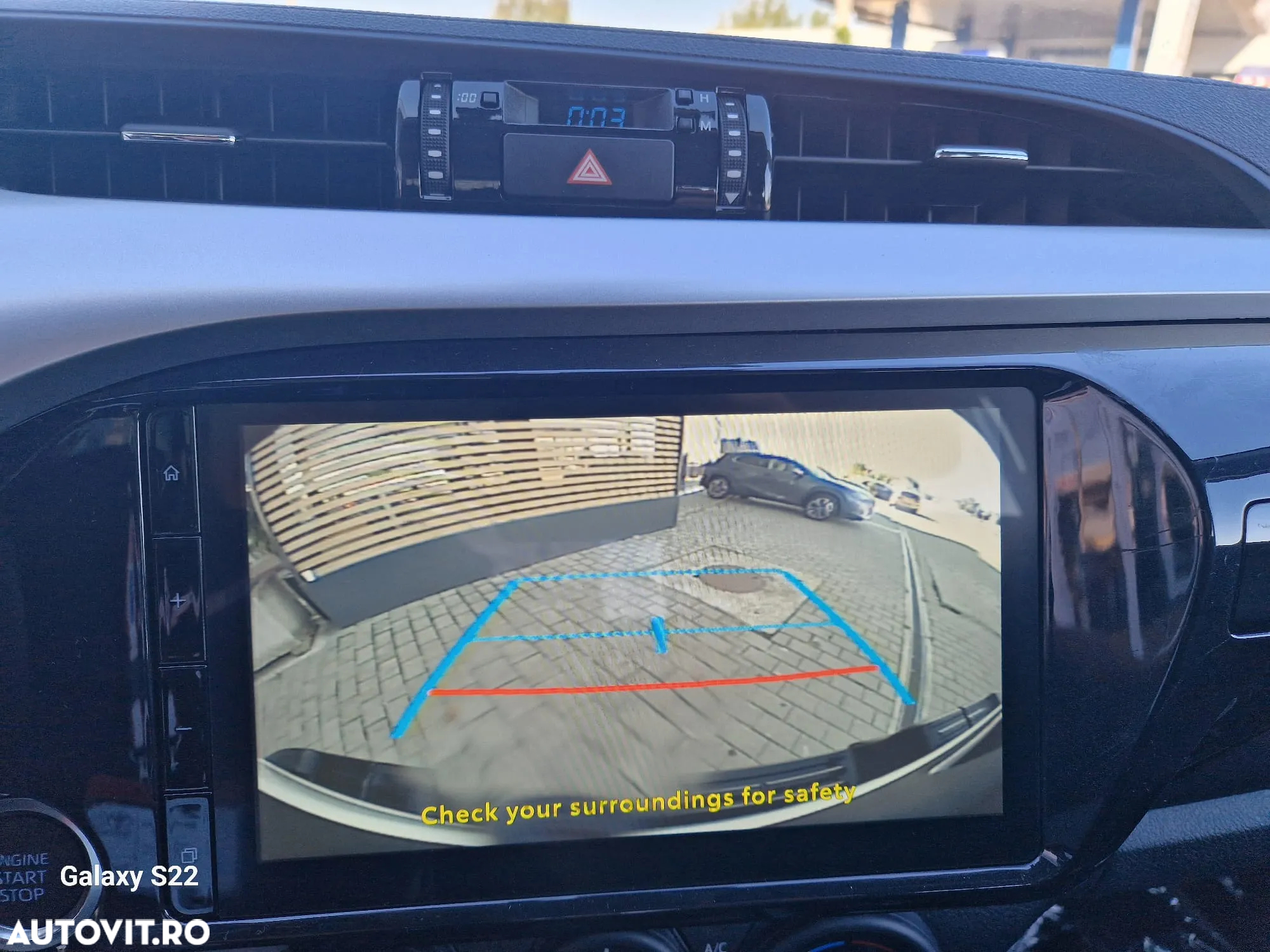 Toyota Hilux 2.4D 150CP 4x4 Double Cab AT Comfort - 16