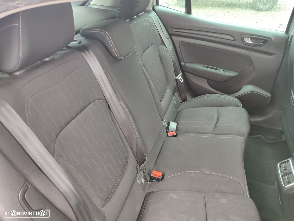 Renault Mégane 1.5 Blue dCi Limited - 8