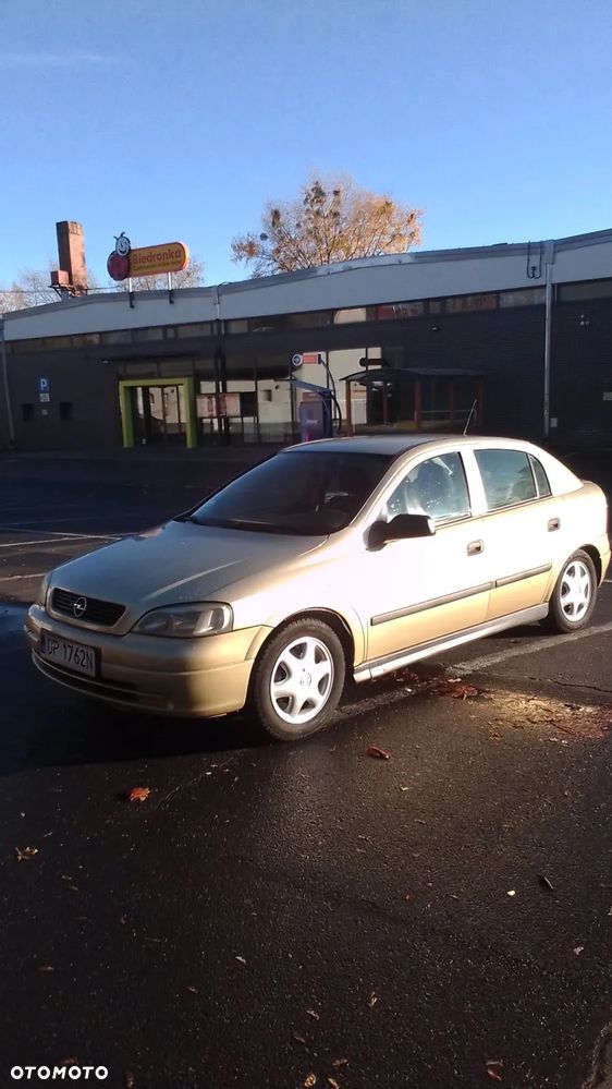 Opel Astra - 15