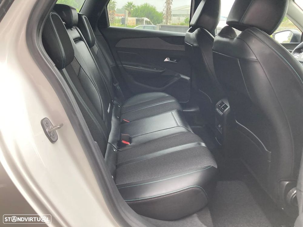 Peugeot 308 SW BlueHDi 130 EAT8 Allure Pack - 35