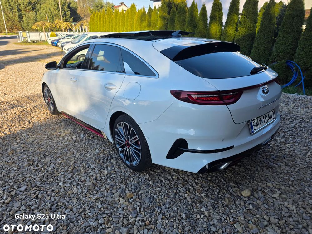 Kia ProCeed 1.6 T-GDI DCT7 OPF GT - 15