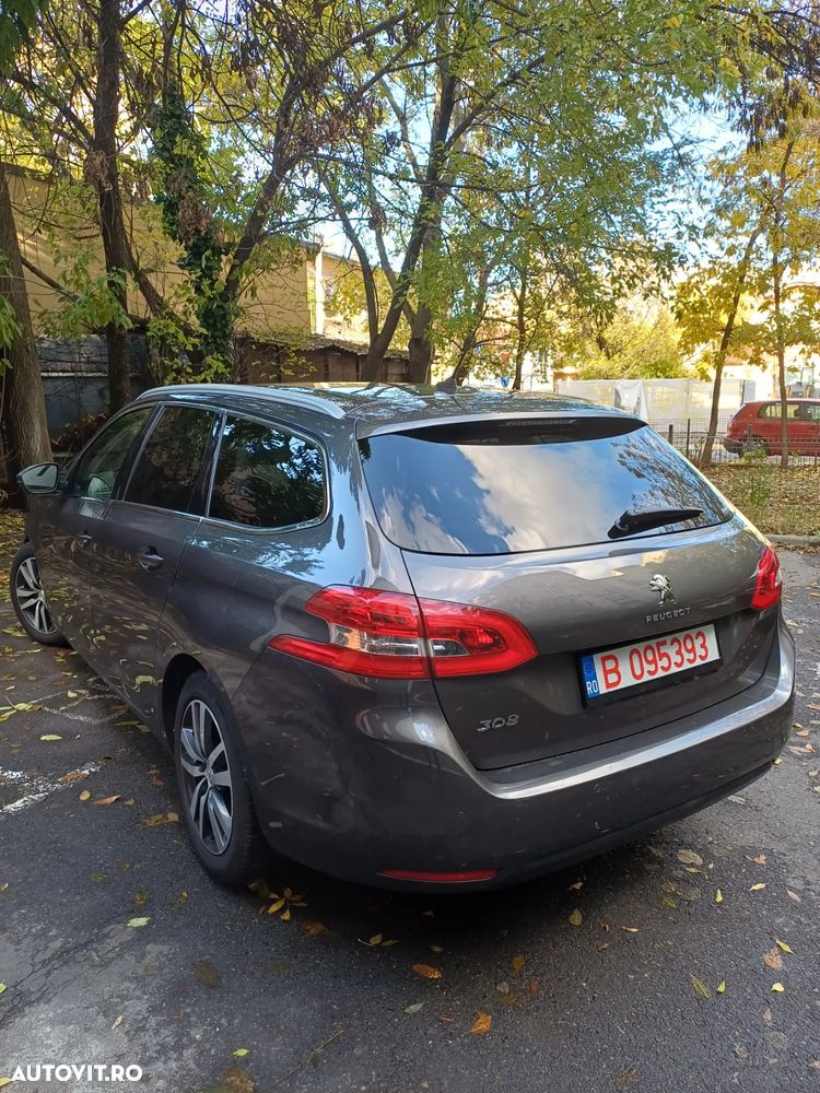Peugeot 308 SW 1.2L PureTech S&S EAT8 Allure Pack - 3