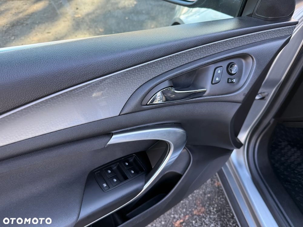 Opel Insignia 2.0 CDTI Sports Tourer Active - 11