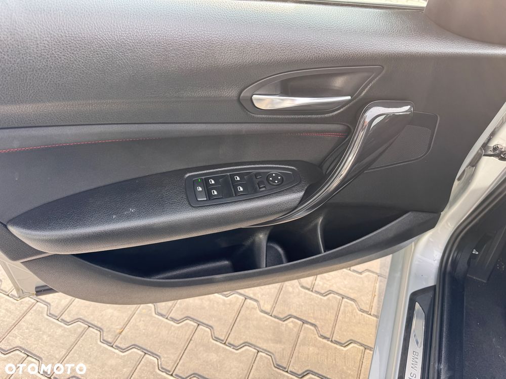 BMW Seria 1 116i Sport Line - 21