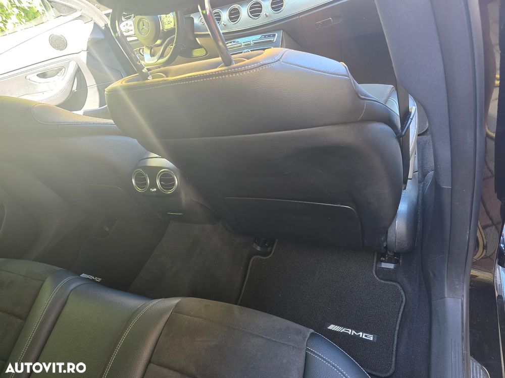 Mercedes-Benz E 220 d Aut. - 17