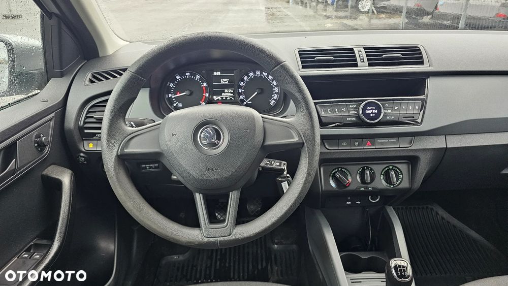 Skoda Fabia 1.0 Active - 12