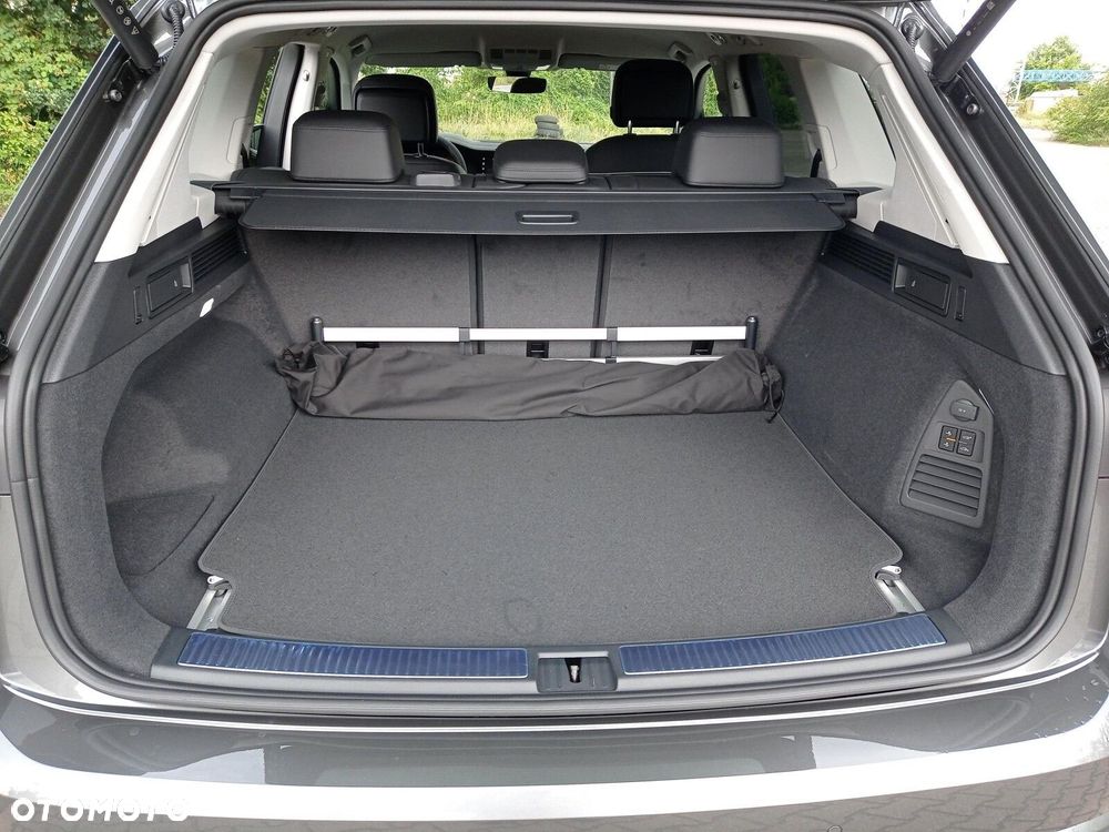 Volkswagen Touareg 3.0 V6 TDI 4Motion Elegance - 17