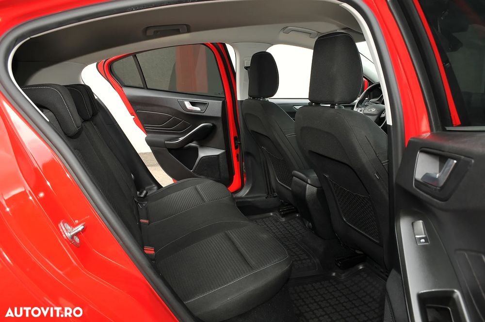 Ford Focus 1.0 EcoBoost MHEV Active - 4