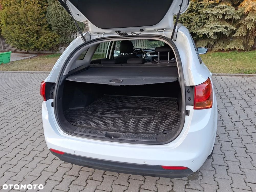 Kia Ceed 1.6 CRDi M - 17