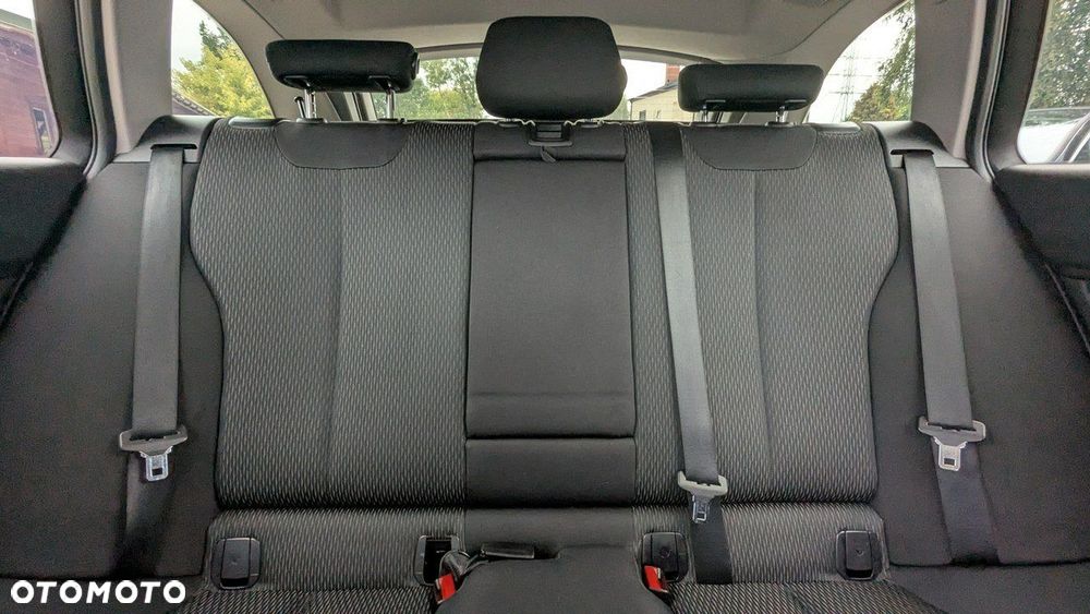 BMW Seria 3 - 17