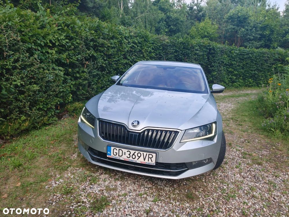 Skoda Superb 2.0 TDI Ambition - 2