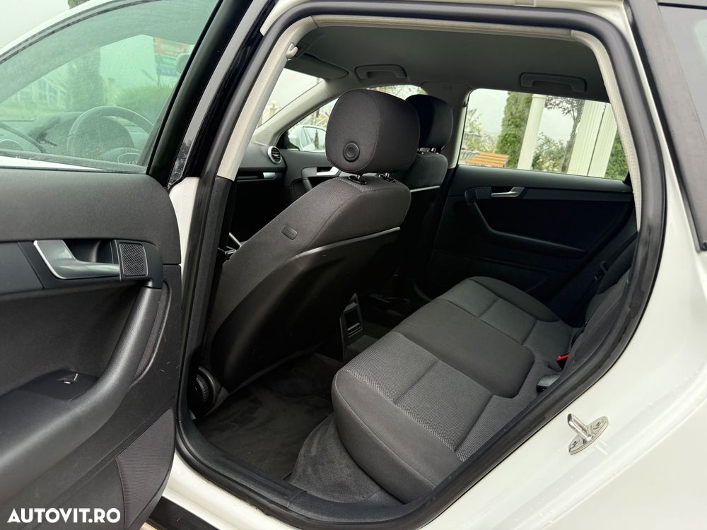 Audi A3 Sportback 1.6 TDI Attraction - 11