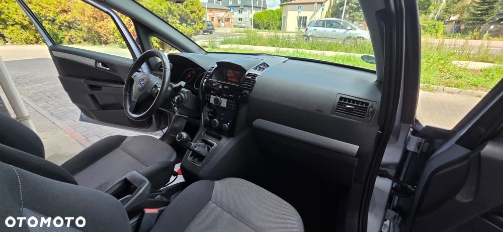 Opel Zafira 1.8 Selection - 36